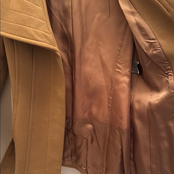 Babaton Tan Women's Short Wool Coat - Picture 7 of 13